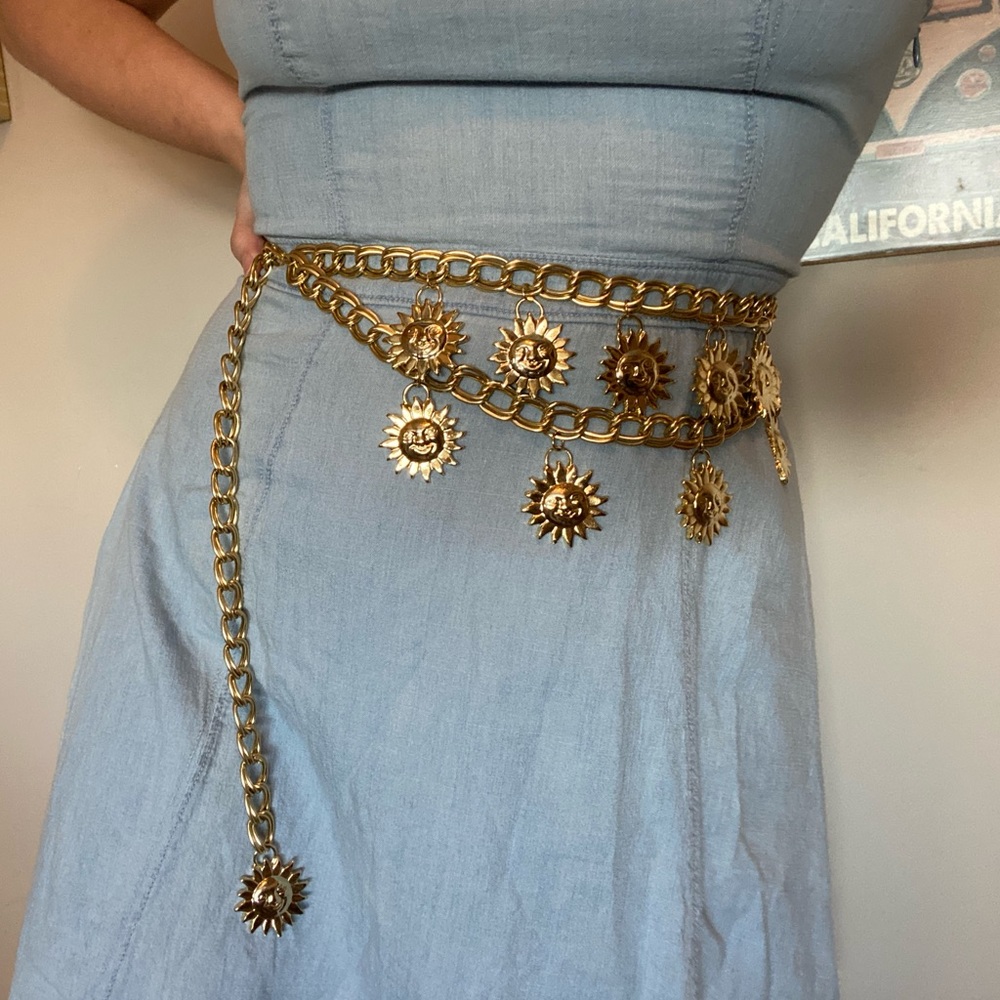 RARE Vintage Gold Chain Sun Belt